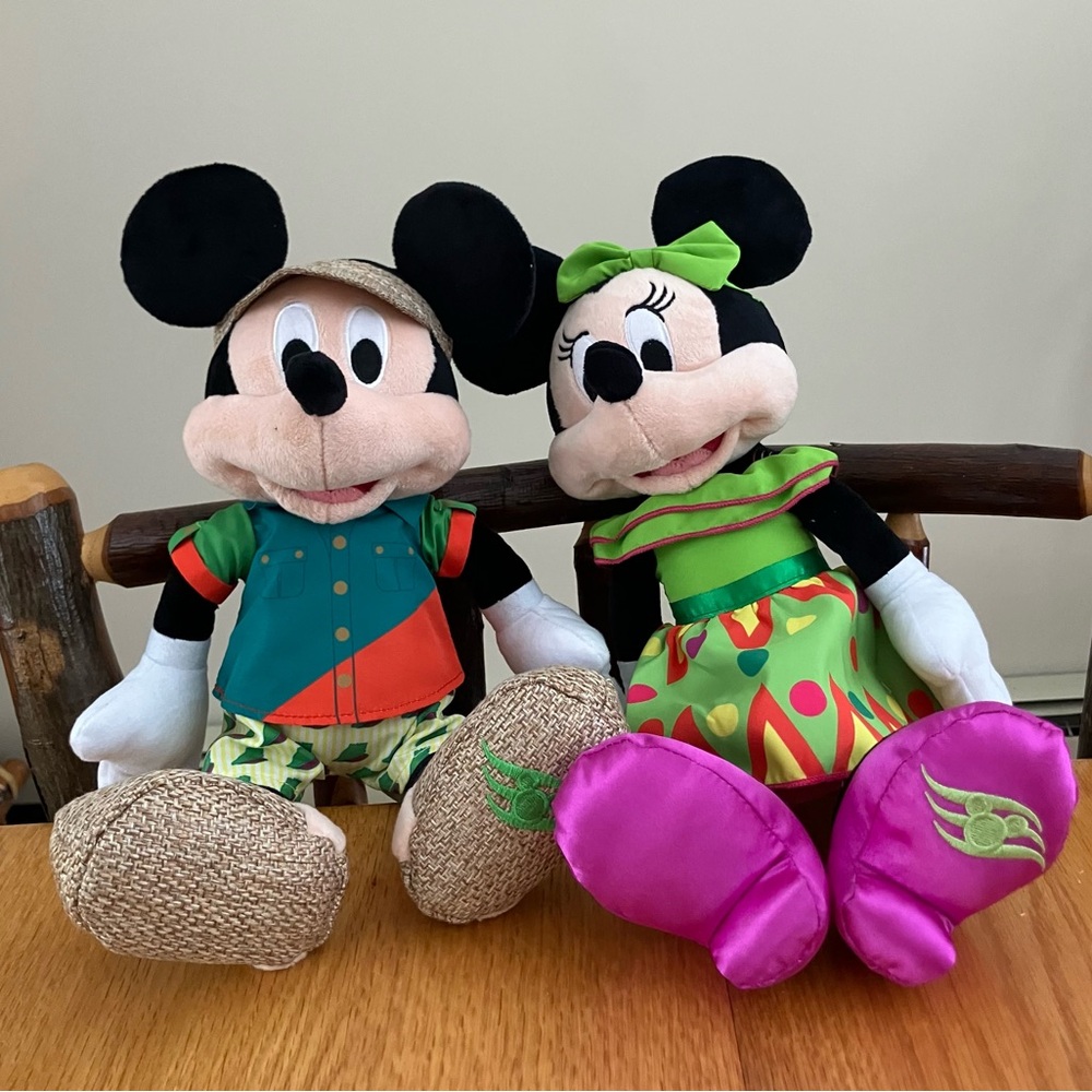 Disney plush set from lookout cay Disney cruise line